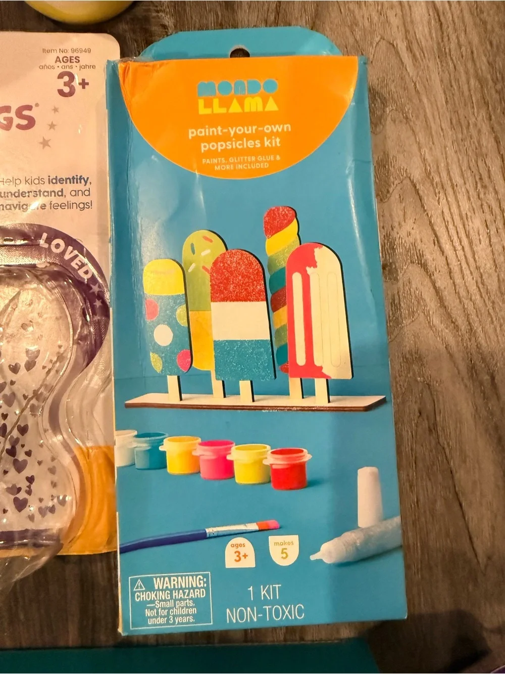 Craft Box Kids Summer Fun Learning Activities Kinetic Sand paint & Sensory Set